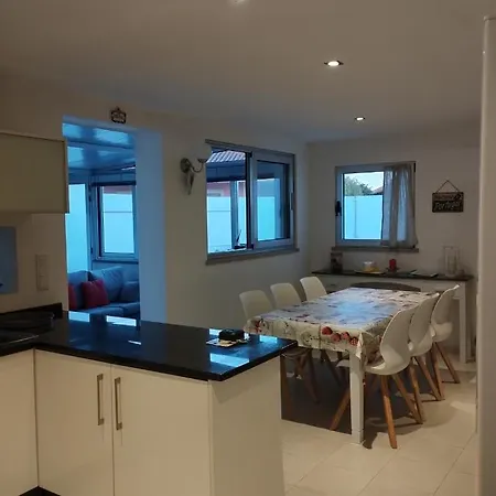 בית נופש Moinho Branco קלדס דה ריינה